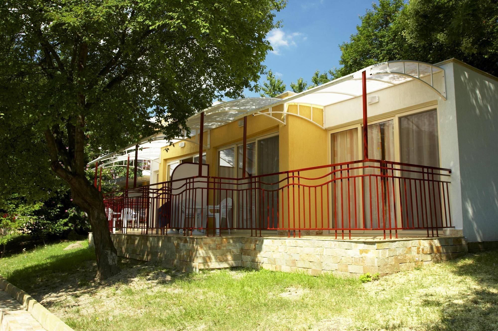Villas Magnolia Albena Exterior foto